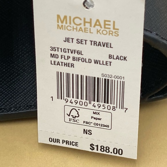 Michael Kors Small Trifold Wallet - Picture 9 of 11